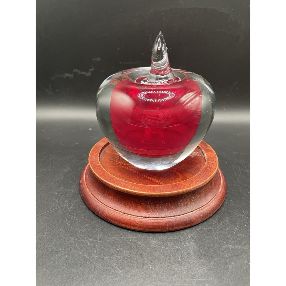 Vtg Art Glass Red Apple Fruit Sculpture Hand Blown Paperweight Clear 4" - Picture 2 of 9
